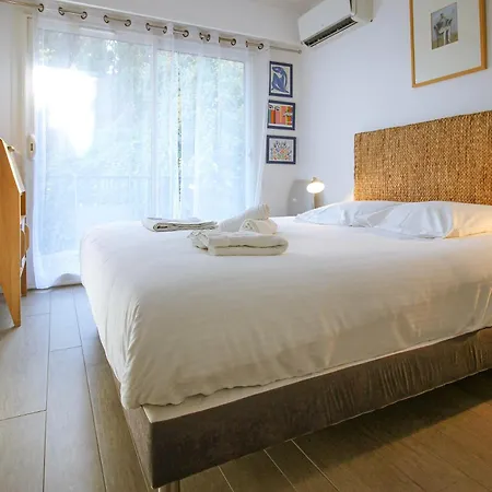 Chenes Lumineux Vue Clim Confort Terrasses Parking Apartmán