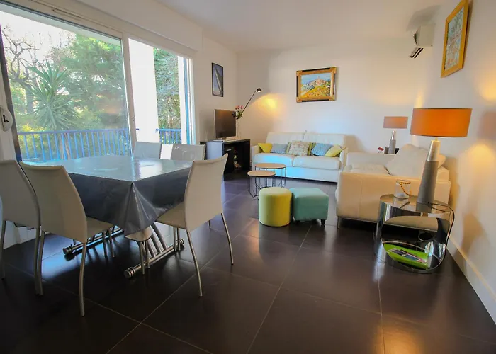 Chenes Lumineux Vue Clim Confort Terrasses Parking * 昂蒂布